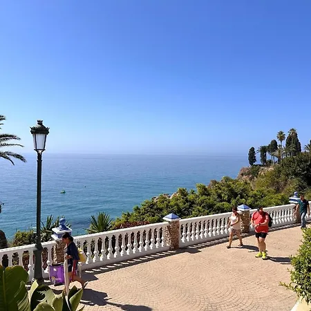 Apartment Fuer 4 Personen Ca 70 Qm In Nerja, Andalusien Costa Del Sol *